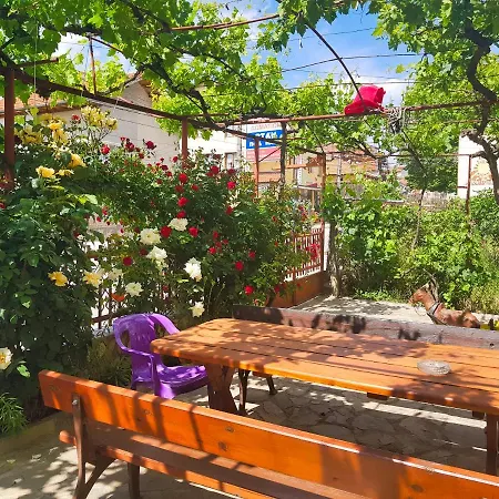 Delieva House * أوجنيانوفو