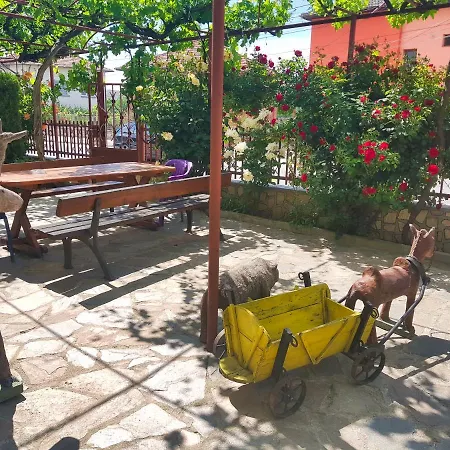 بيت ضيافة Delieva House *