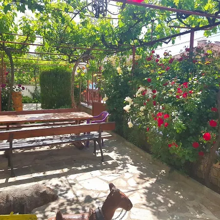 Delieva House أوجنيانوفو