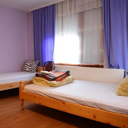 Delieva House